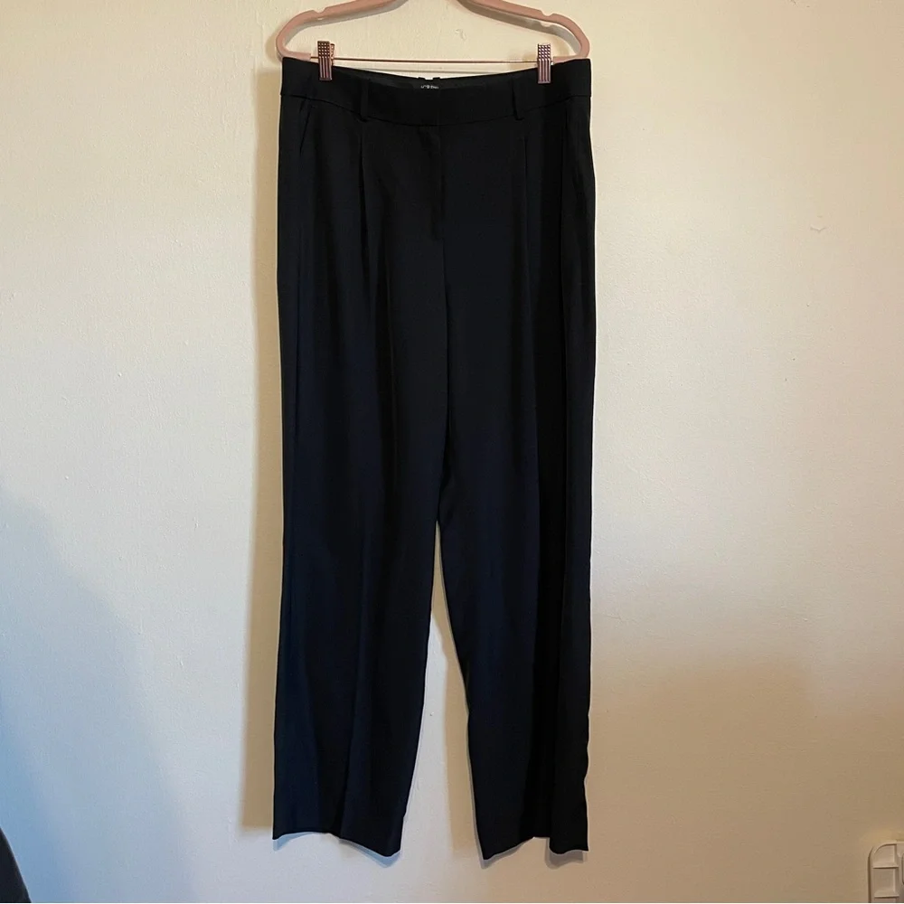 🔥 J. Crew | Black Tapered Essential Pants/Trousers in Drapey Viscose 12 NWT - Picture 2 of 5